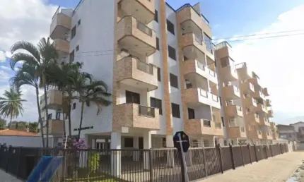 Ubatuba, Centro - Apartamento com 03 dormitórios, sendo 01 suíte.