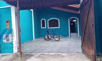 Ubatuba, Perequê Açu - Casa geminada com 02 dormitórios, sendo 01 suíte.