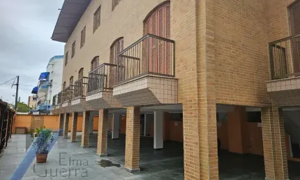 Ubatuba, Praia Grande - Apartamento com 01 dormitório,a 300 metros do mar.