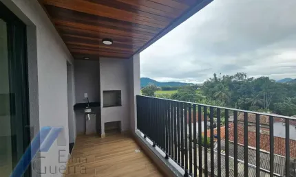 Ubatuba, centro - apartamento com 02 dormitórios sendo 02 suítes com área de lazer.