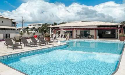 Stella Maris | Casa Duplex Nascente com 200 m2| 4 quartos, sendo 3 suites | 4 vagas