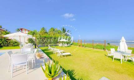 Itacimirim| Village térreo 90m2| 3/4, sendo 2 suítes| Cond. Frente Mar e Pé na Areia