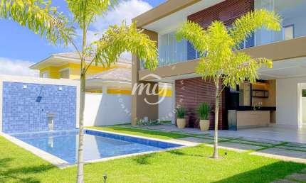 Guarajuba|Casa com 324 m2| Acesso à praia| 6 suítes| 2 vagas| Cond. Paraíso