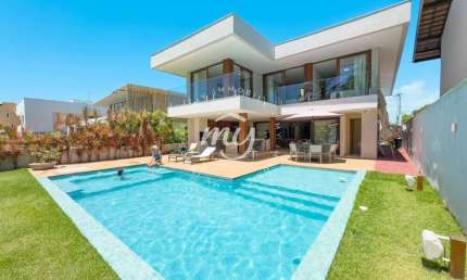 Guarajuba| Mansão com 349m²| 7 Suítes| 2 Vagas| em Condominio Pé na Areia|Alto Padrão