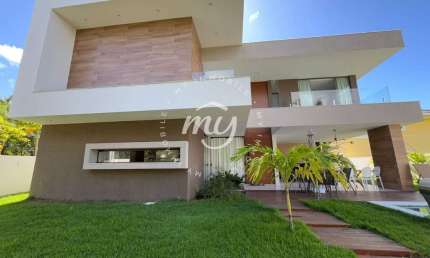 Guarajuba| Casa Duplex com 250m²| 5 Suites| 2 Vagas| Piscina| Semi mobiliada| Energia Solar