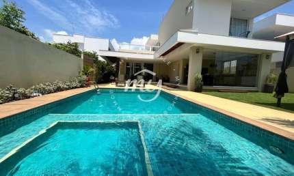 Guarajuba| Casa Duplex com 305m²| 4 Suítes| Piscina Privativa| Area Gourmet