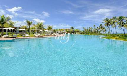 Praia do Forte| Village Duplex com 115m2| 3 Dorms| 2 Vagas| Hidro