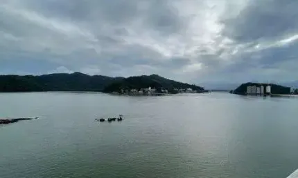 Imóvel para venda tem 127 metros, com 3 quartos, vista panorâmica praia em itararé - são vicente - sp