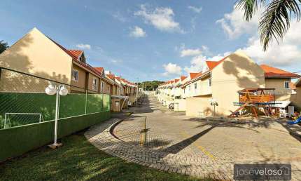 Sobrado para alugar, 94 m² por R$ 5.900,00/mês - Barreirinha - Curitiba/PR