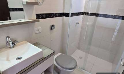 Apto com 2 dormitórios à venda, ao lado da IPO e Shop Agua Verde com 44 m² por R$ 275.000 - Água Verde