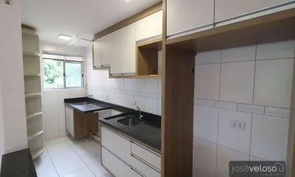 Apartamento com 3 dormitórios para alugar, 59 m² por R$ 2.250/mês - Santa Quitéria - Curitiba/PR