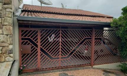 Casa com 3 quartos à venda na Vitório Baron, 367, Jardim das Figueiras, Valinhos, 177 m2 por R$ 620.000