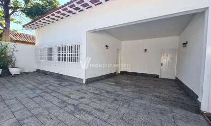 Casa comercial à venda na Vila Angeli, Valinhos , 226 m2 por R$ 780.000