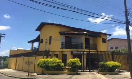 Casa com 4 quartos à venda na Rua Vicente Celestino, 560, Jardim Antonio Von Zuben, Campinas, 243 m2 por R$ 930.000