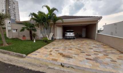 Casa em condomínio fechado com 3 quartos à venda na Rua Paschoal Nicolau, 132, Vila Moletta, Valinhos, 135 m2 por R$ 970.000