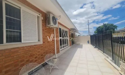 Casa comercial à venda na Pedro Russi, 37, Vila Papelão, Valinhos, 237 m2 por R$ 899.000