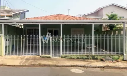 Casa com 3 quartos à venda na Rua Raposo Tavares, 50, Jardim García, Campinas, 200 m2 por R$ 480.000