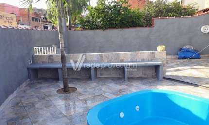 Casa com 3 quartos à venda na Rua Antonia Augusta Bubenick Barreto, 157, Parque Bom Retiro, Paulínia, 210 m2 por R$ 580.000