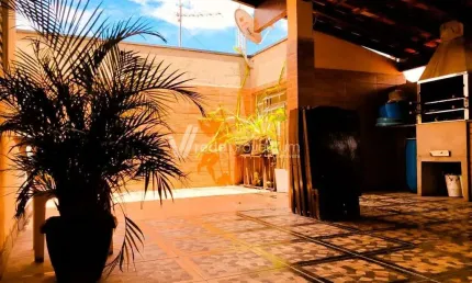 Casa com 4 quartos à venda na Rua Constantina Bretnist, 197, Conjunto Habitacional Vila Réggio, Campinas, 137 m2 por R$ 395.000