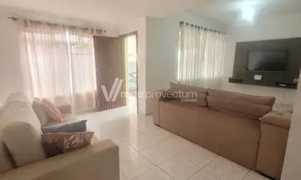 Casa com 3 quartos à venda na Rua Honduras, 7, Jardim Nova Europa, Campinas, 250 m2 por R$ 600.000