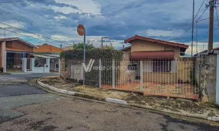 Casa comercial à venda na Avenida Iguatemi, 66, Jardim García, Campinas, 141 m2 por R$ 450.000