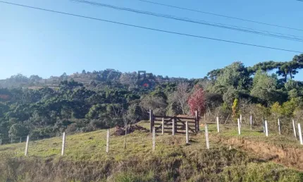 Terreno à venda na Água Santa, Campos do Jordão 