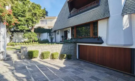 Casa com 5 quartos à venda na Rua do Amapá, 88, Vista Alegre, Curitiba, 610 m2 por R$ 4.000.000