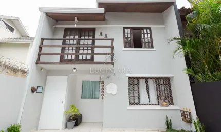 Casa com 3 quartos à venda na Rua Valdomiro Silveira, 197, Boa Vista, Curitiba, 99 m2 por R$ 680.000