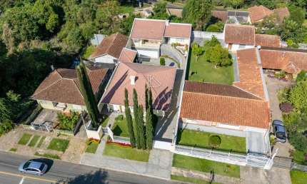 Casa com 3 quartos à venda na Rua Batista Pessine, 363, Vista Alegre, Curitiba, 240 m2 por R$ 1.897.908