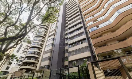 Apartamento com 4 quartos à venda na Avenida Presidente Getúlio Vargas, 2780, Água Verde, Curitiba, 201 m2 por R$ 1.150.000
