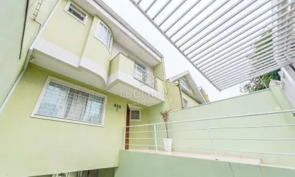 Casa com 3 quartos à venda na Rua Edmundo Alberto Mercer, 920, Tingui, Curitiba, 179 m2 por R$ 814.900