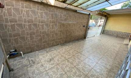 Casa para aluguel com 3 quartos em Santo Elias - Mesquita