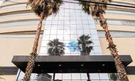 Apartamento à venda com 4 dormitórios - Edifício Luxor - Sorocaba/SP
