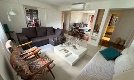 Apartamento Lorian à venda com 254m² com 3 suítes e 4 vagas