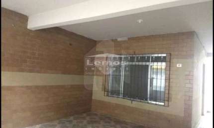Casa sobrado 3 dormitórios sendo 1 suíte no Jaguaribe