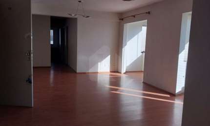 Apartamento conjugado em São Paulo, Vila Gomes, 137m2, 04 dormitórios, sala ampliada, piso laminado, 02 sacada, 03 banheiros, 02 cozinhas, 02 vagas