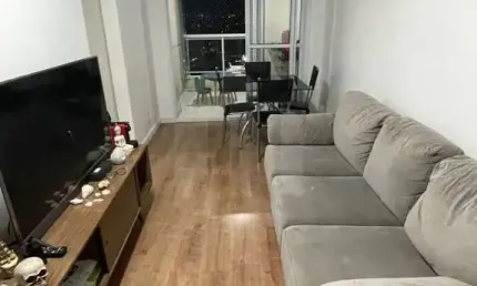 Apartamento à  Venda  54m² com 2 quartos (1 suíte) e 1 vaga fixa e coberta