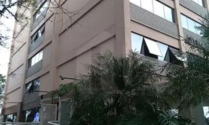 Sala comercial para alugar na Rua Irmã Pia, 422, Jaguaré, São Paulo