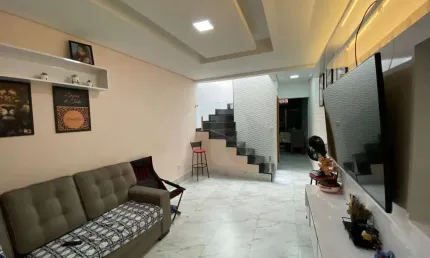 Casa 150m² mobiliada com 3 dormitórios e churrasqueira em excelent localização