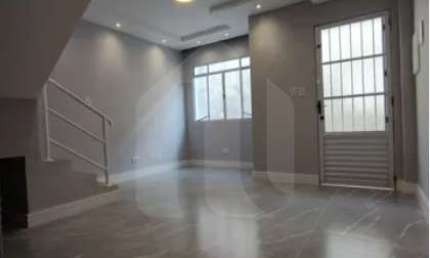 Casa Sobrado em Condomínio Fechado com apenas 7 Casas