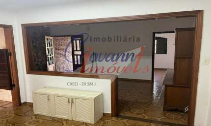 Casa com 2 quartos para alugar na Vila Harmonia, Araraquara 