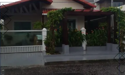 Linda Casa térrea  para Venda no condomínio Alto de Pinheiro
