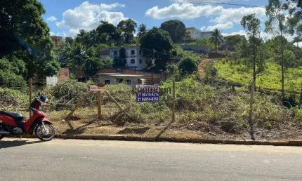 Lote com 2.580 M² de frente para a rua em Guarapari/ES.
