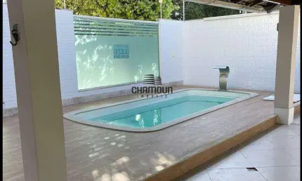Casa linear com 4 quantos sendo 2 suítes na Praia do Morro