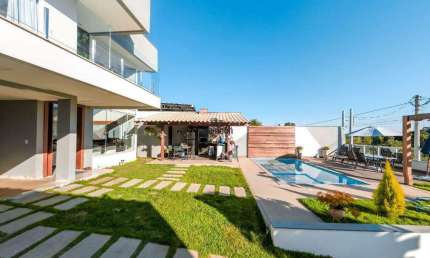 Casa com 4 quartos à venda em Guarapari, Nova Guarapari.