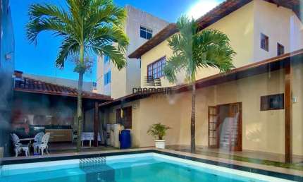 Casa Duplex em Guarapari, 06 quartos, 3 Suites, Praia do Morro.