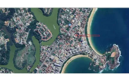 Casa com lote de 720 M² a venda na Enseada Azul, Guarapari/ES.