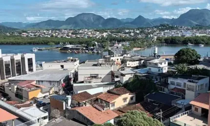 02 Quartos, ao lado das praias da castanheira/ nomorados 3 elevadores, banheiro social, Centro de Guarapari-ES