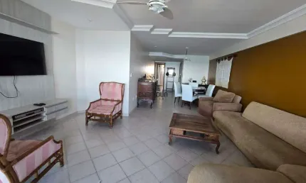 Apartamento de 3 Quartos Frente para o Mar – Praia do Morro
