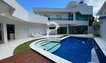 Casa em condomínio fechado com 5 quartos à venda na Rua 2, --, Balneário Praia do Pernambuco, Guarujá por R$ 2.590.000